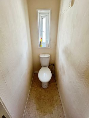 WC- click for photo gallery